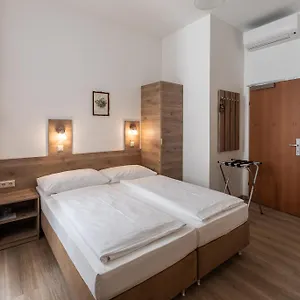 ellenőrizze a rendelkezésre állást