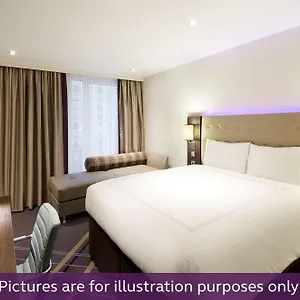**** Hotel Acom-hotel Austria