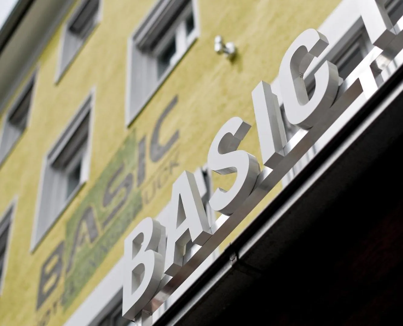 Basic Hotel Innsbruck 3*,  Österreich